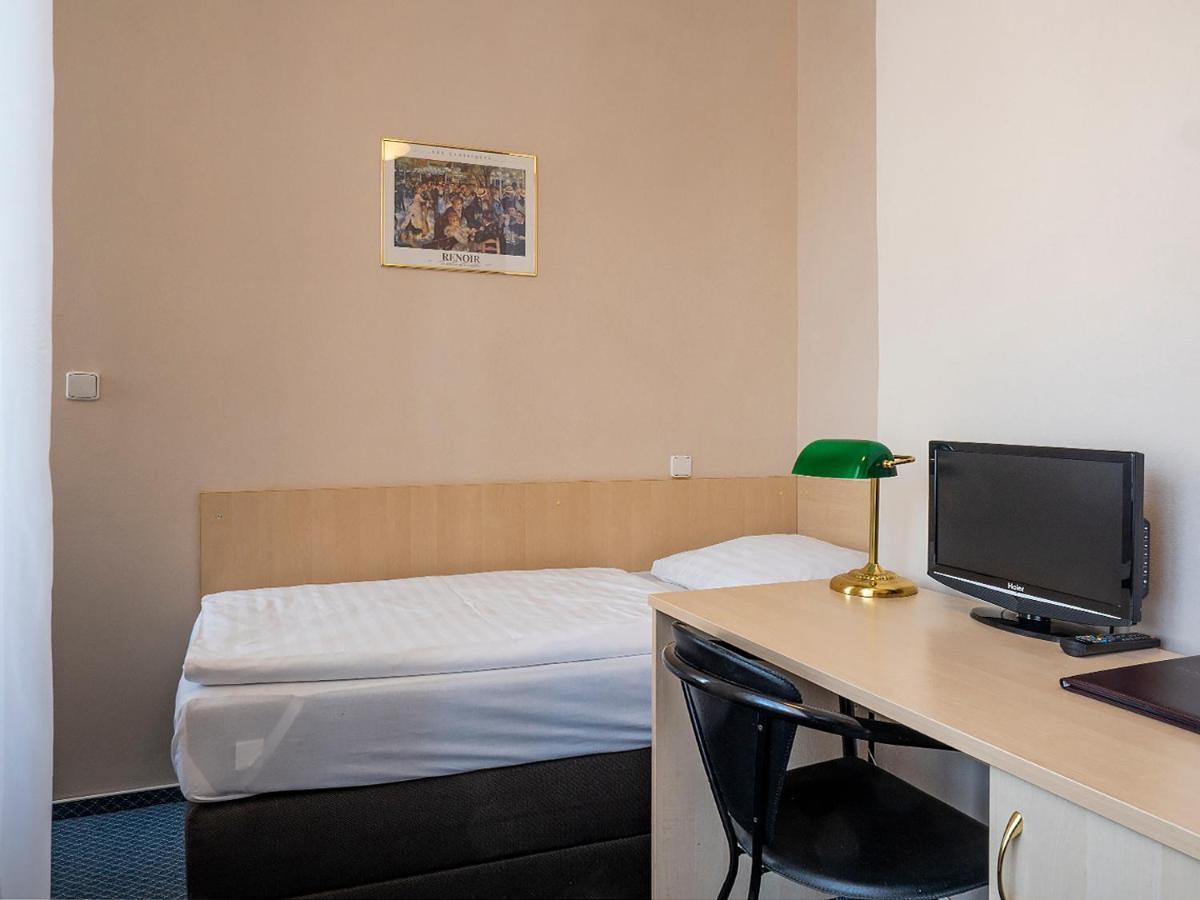 Hotel Olympia Česká Lípa Zewnętrze zdjęcie