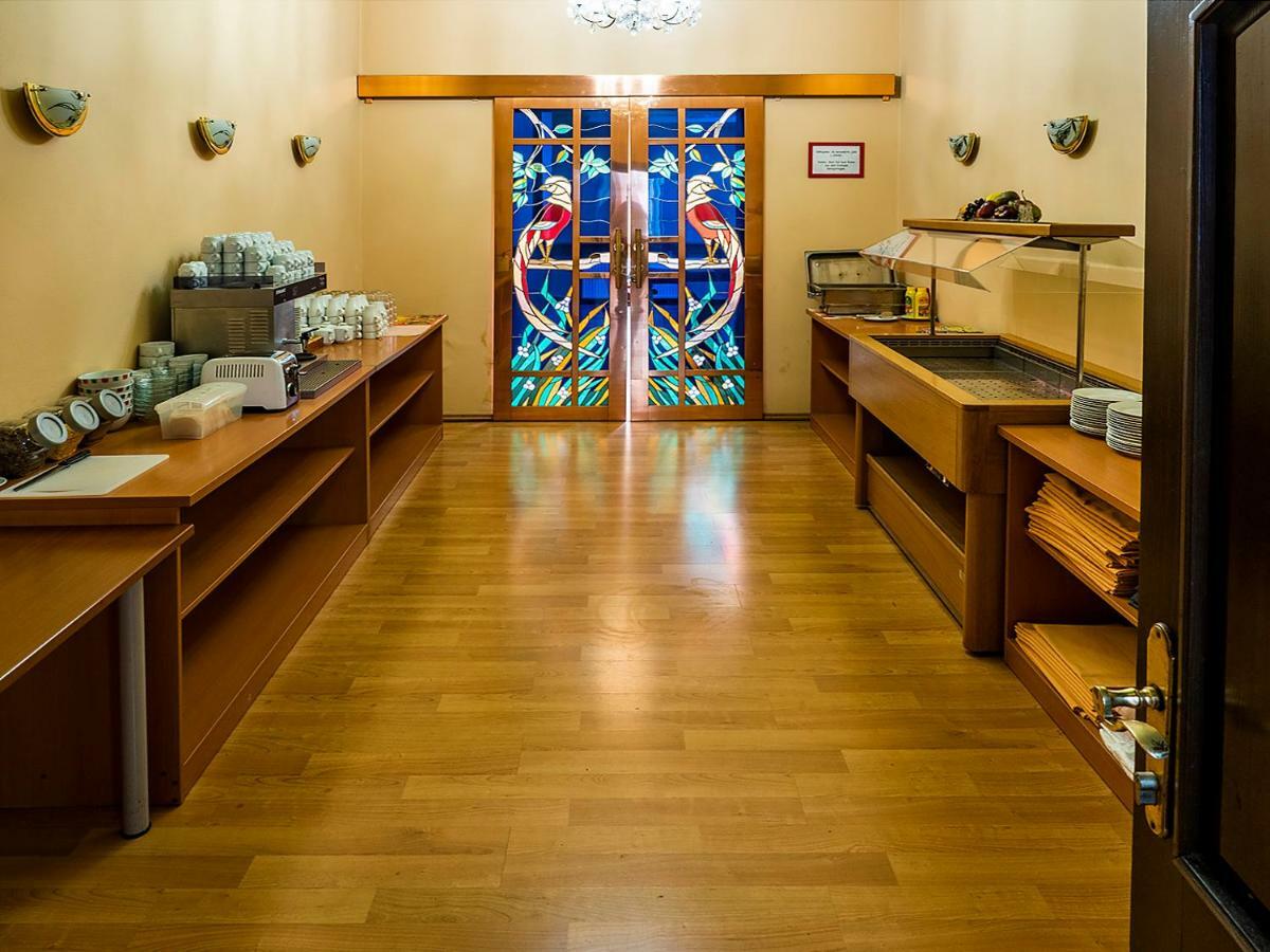 Hotel Olympia Česká Lípa Zewnętrze zdjęcie