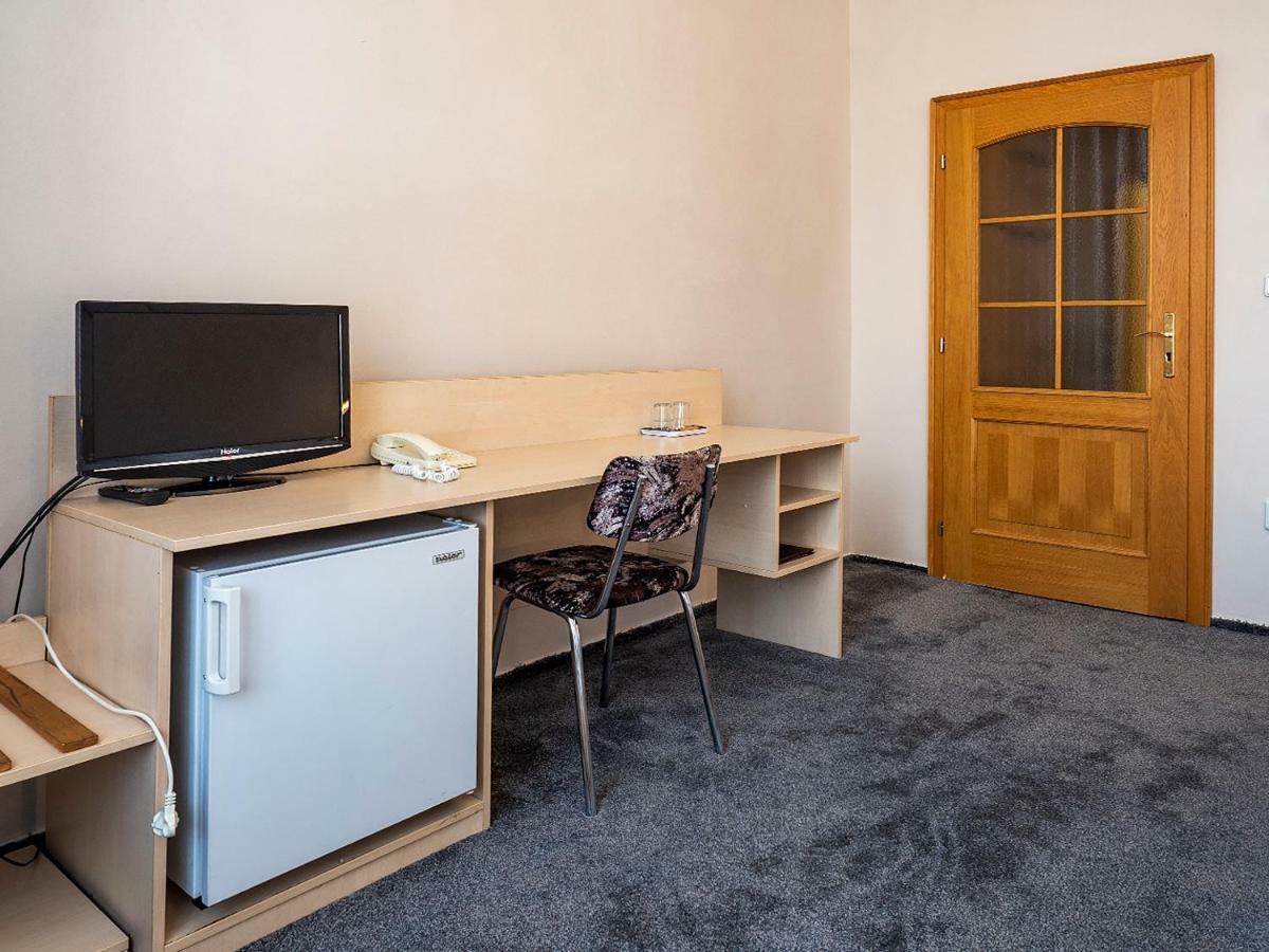 Hotel Olympia Česká Lípa Zewnętrze zdjęcie