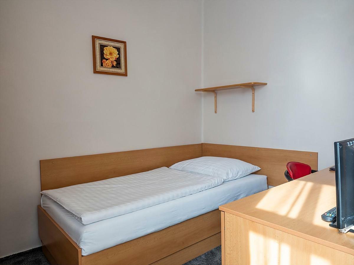 Hotel Olympia Česká Lípa Zewnętrze zdjęcie