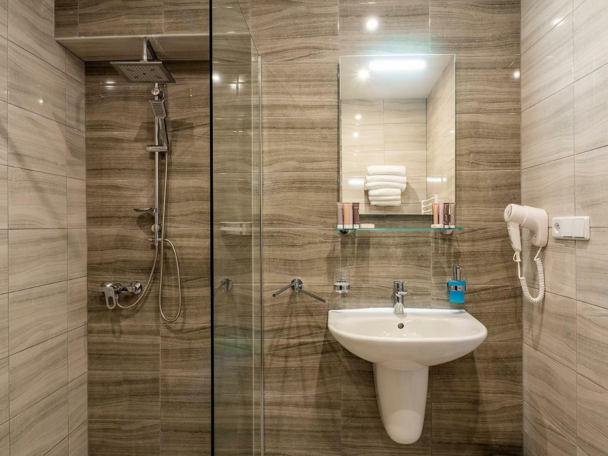 Hotel Olympia Česká Lípa Zewnętrze zdjęcie